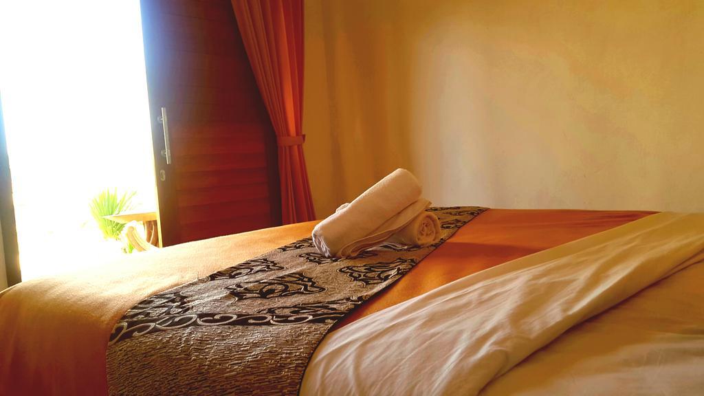 Kubu Sunset Guest House Nusa Lembongan  Bagian luar foto